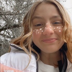 Meet your Posher, Mckenzie